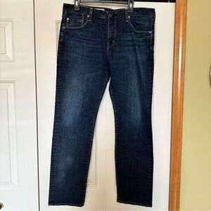 AG The Graduate Jeans